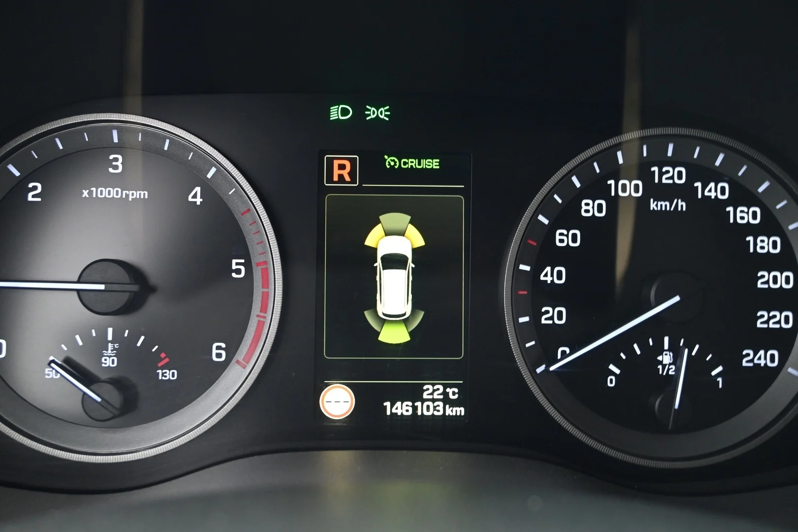 Car Image - 4T3HzvFyVanbmTNdp4zZKv