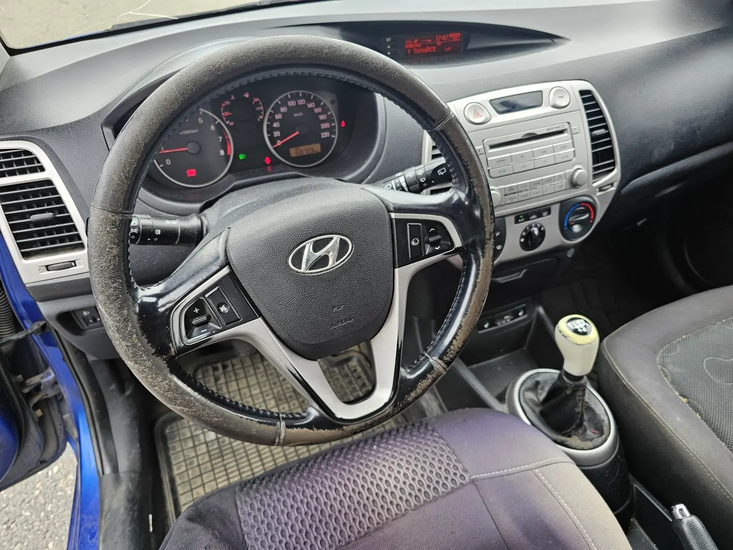 Car Image - 4Zg9pjDRYFOQXWDxy0I67u