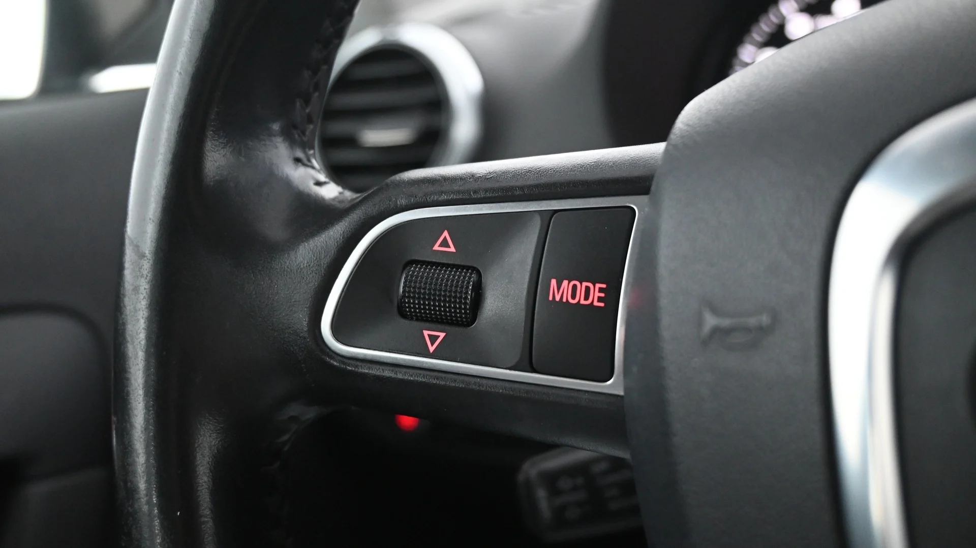 Car Image - 3H999jkbkPVGZu4ldGZN62