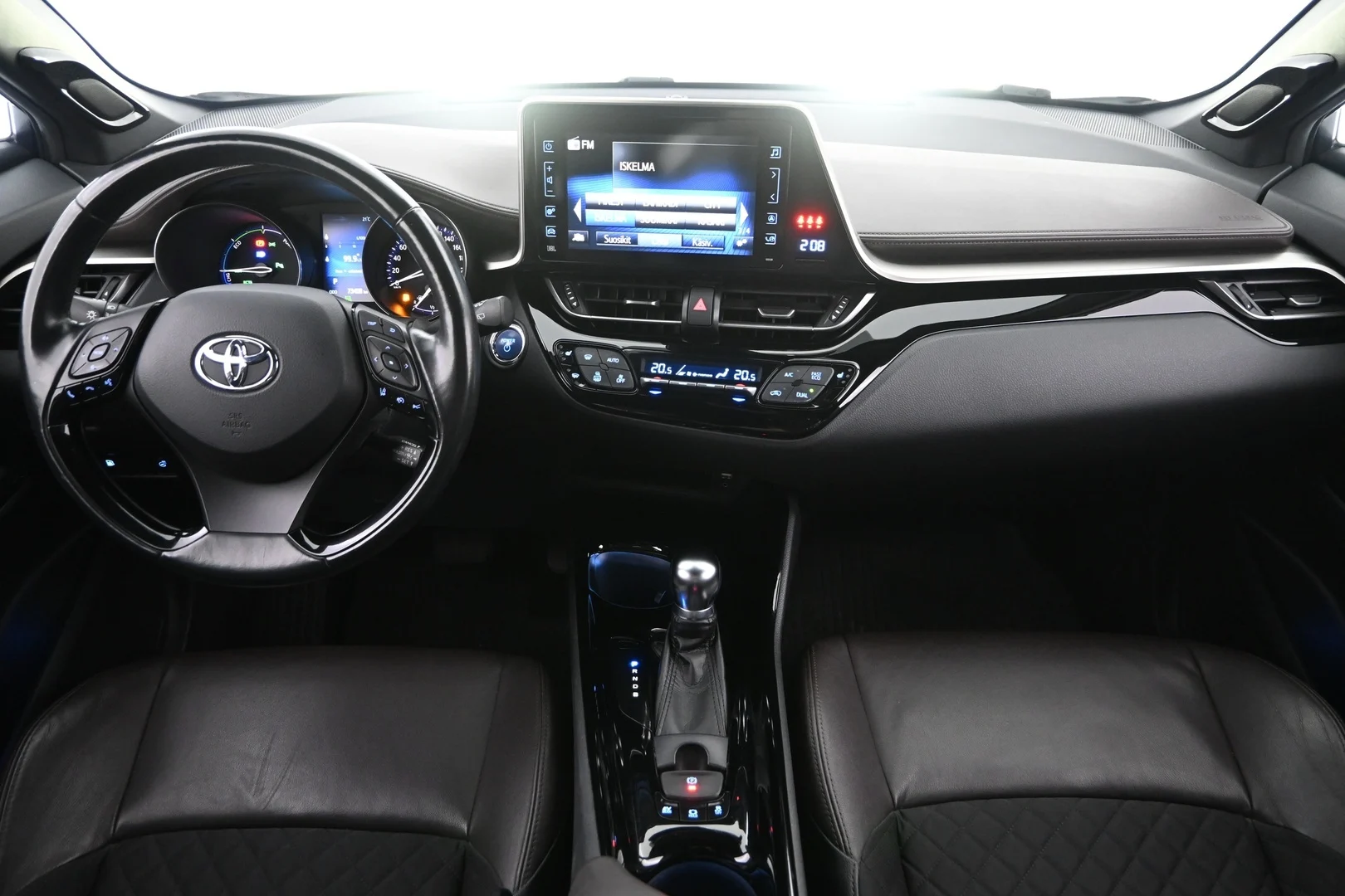 Car Image - 2tW8CuKybkduDbtW9V2pYN