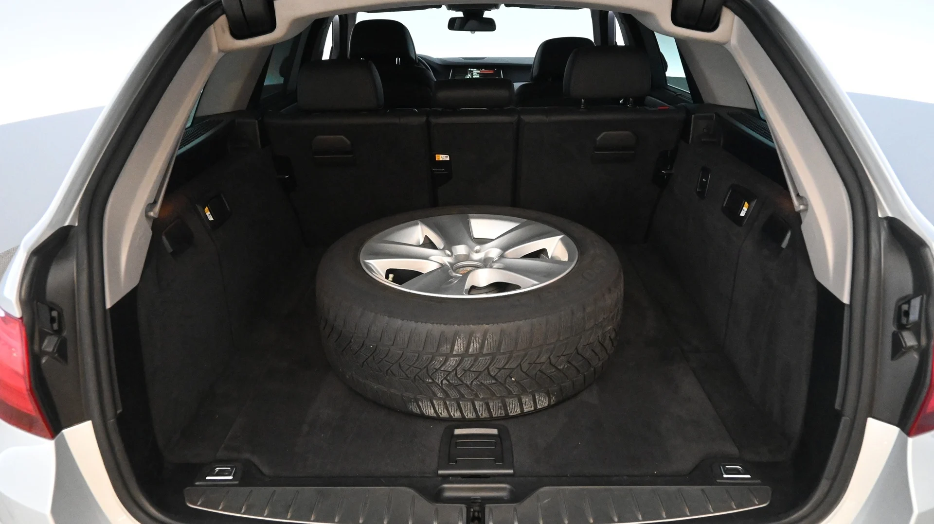 Car Image - 6it5Z3Bv1jEZ6KOpKzxGA4