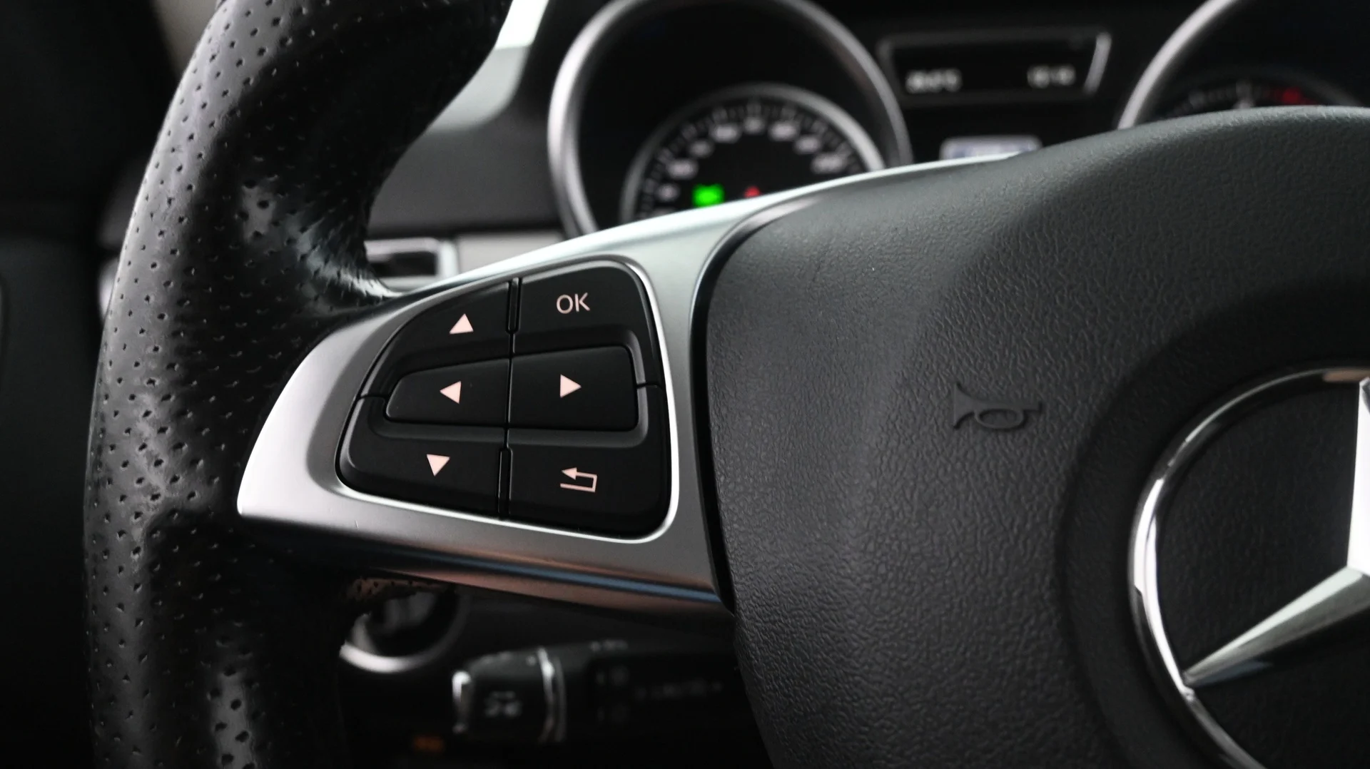 Car Image - 7t2t9mH9moFXthr6UjG964