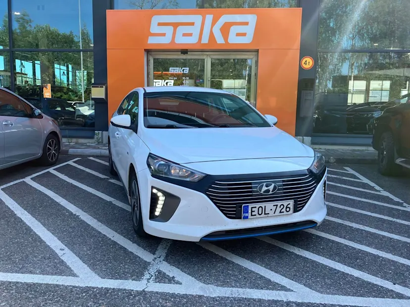 Hyundai IONIQ hybrid