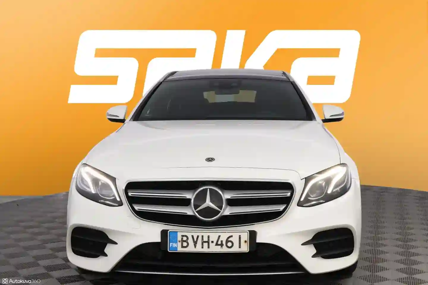 Car Image - 3sQHL6td96JlaN1hqsW4fZ