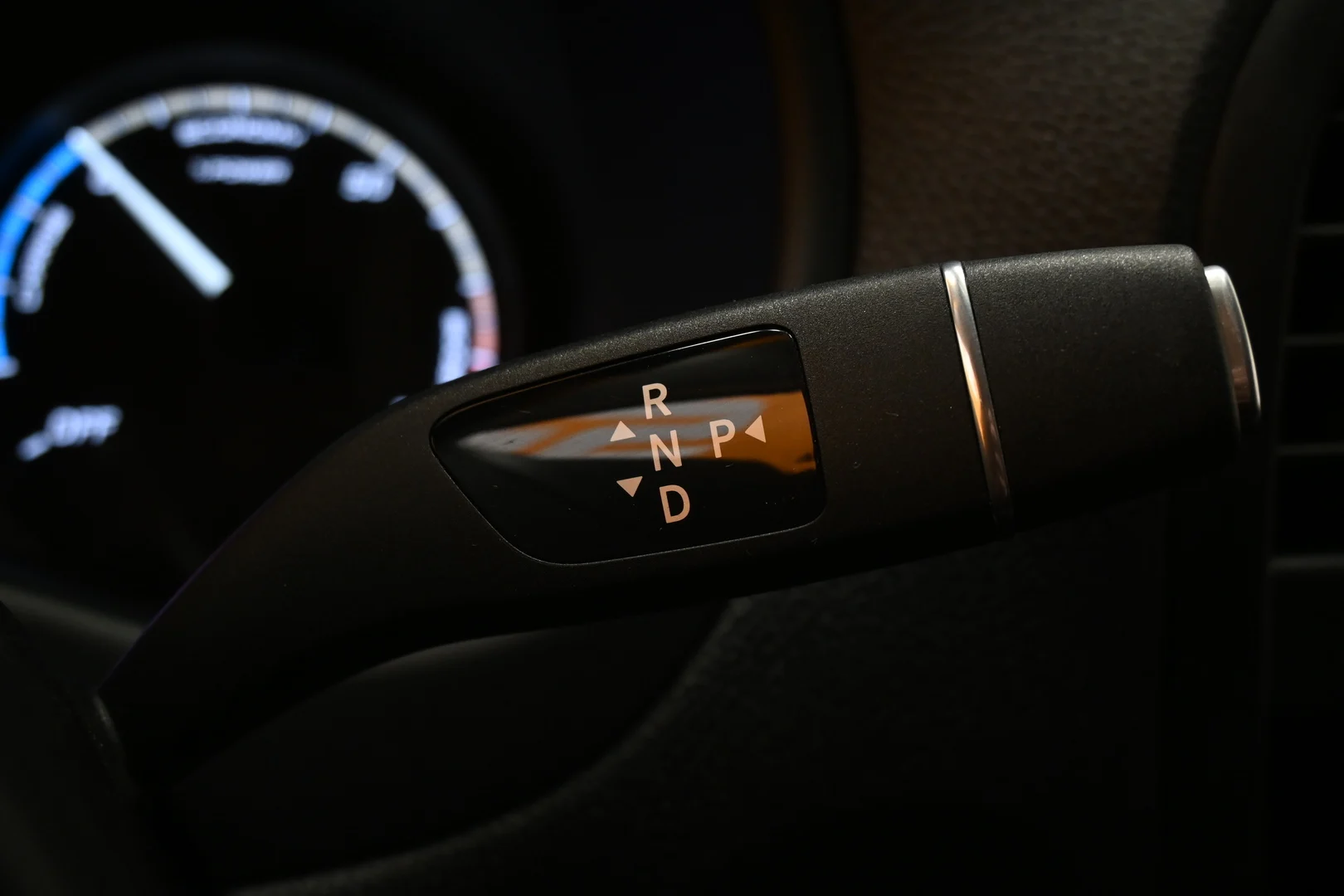 Car Image - 2Q3iFEZdAEeEGjfIf0L535