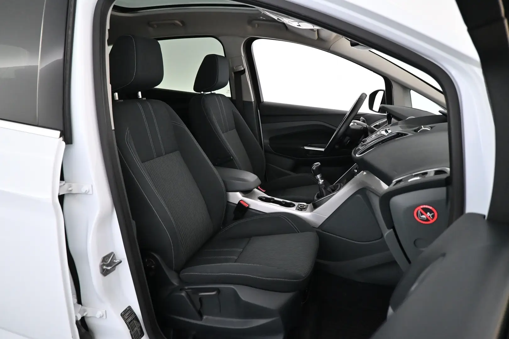 Car Image - 7BR2wxNDsL0M02rDS8i3Hw