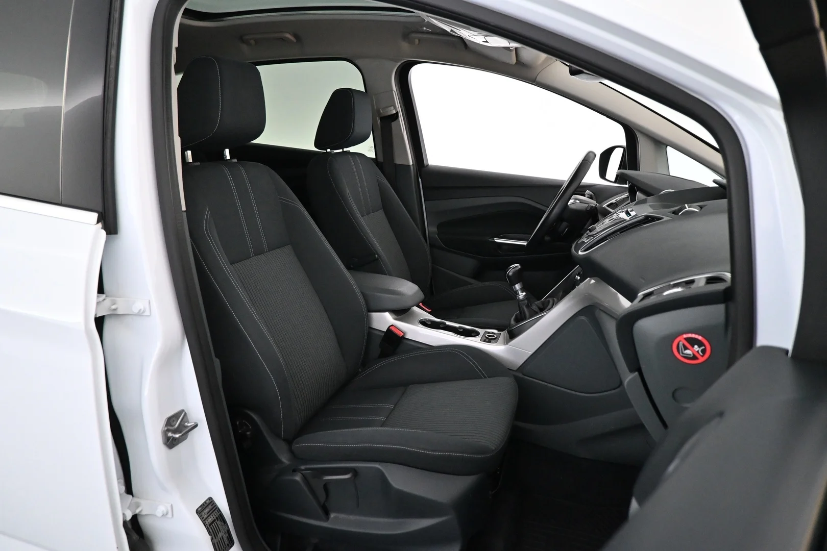 Car Image - 7BR2wxNDsL0M02rDS8i3Hw