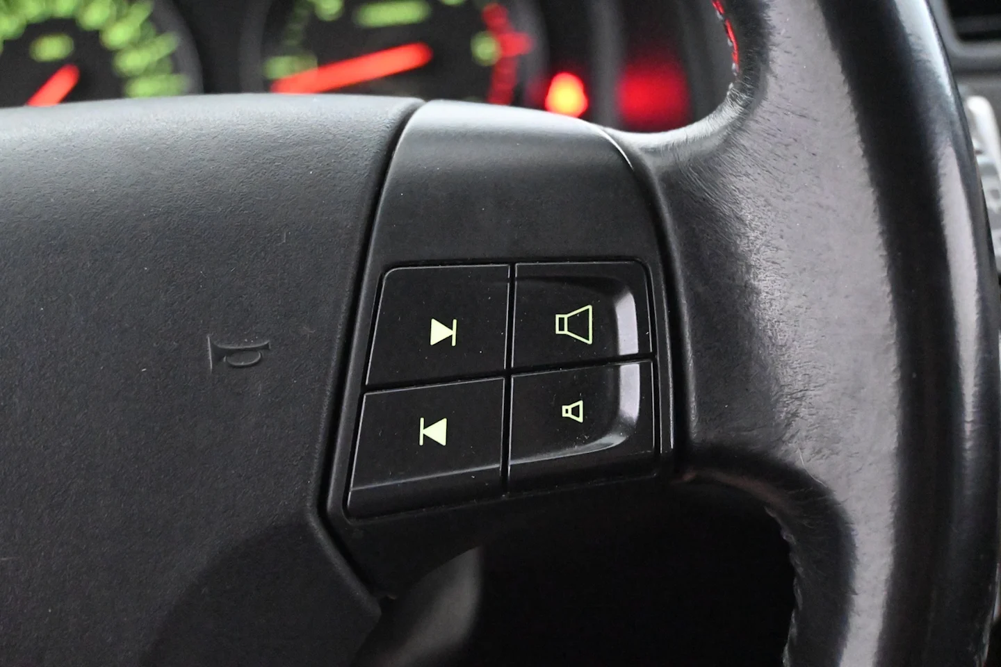 Car Image - 26B2MIjldHAyTR1ODWup8e