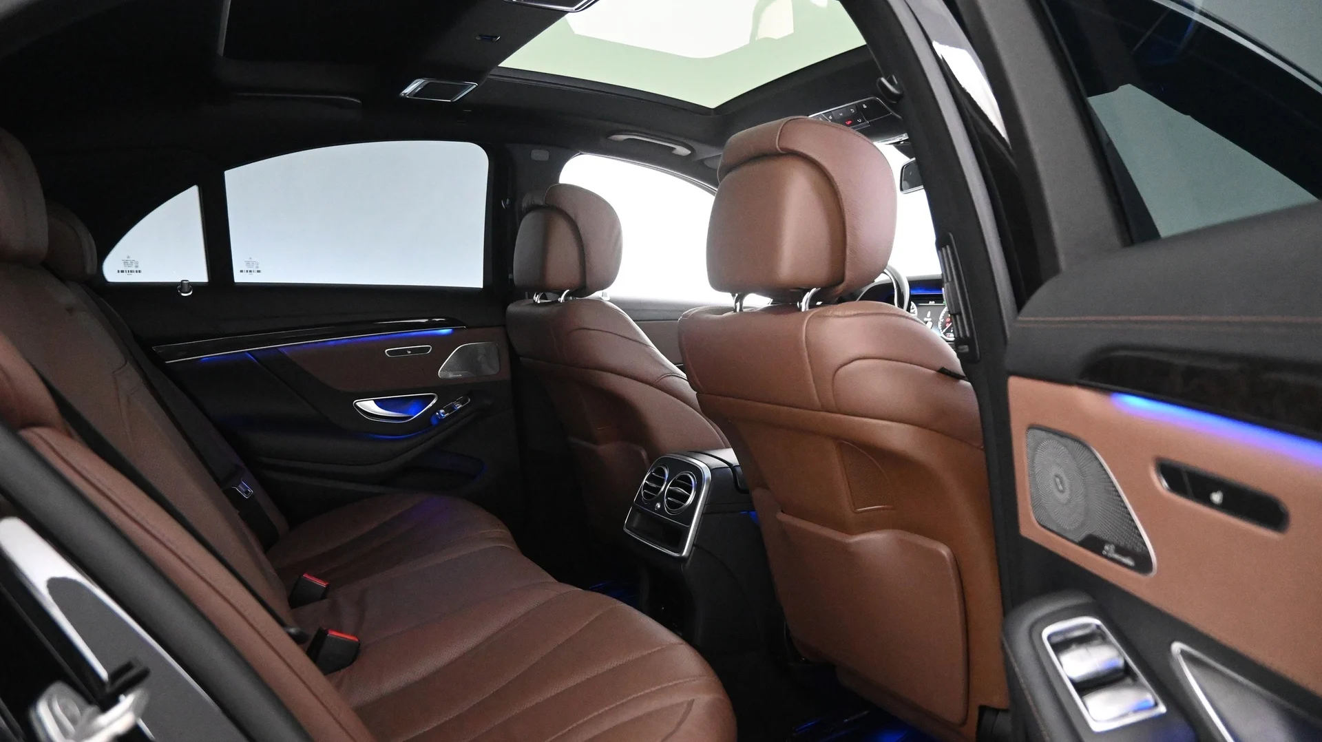 Car Image - 2GkUFmKD7mCHr6VaM15SOM