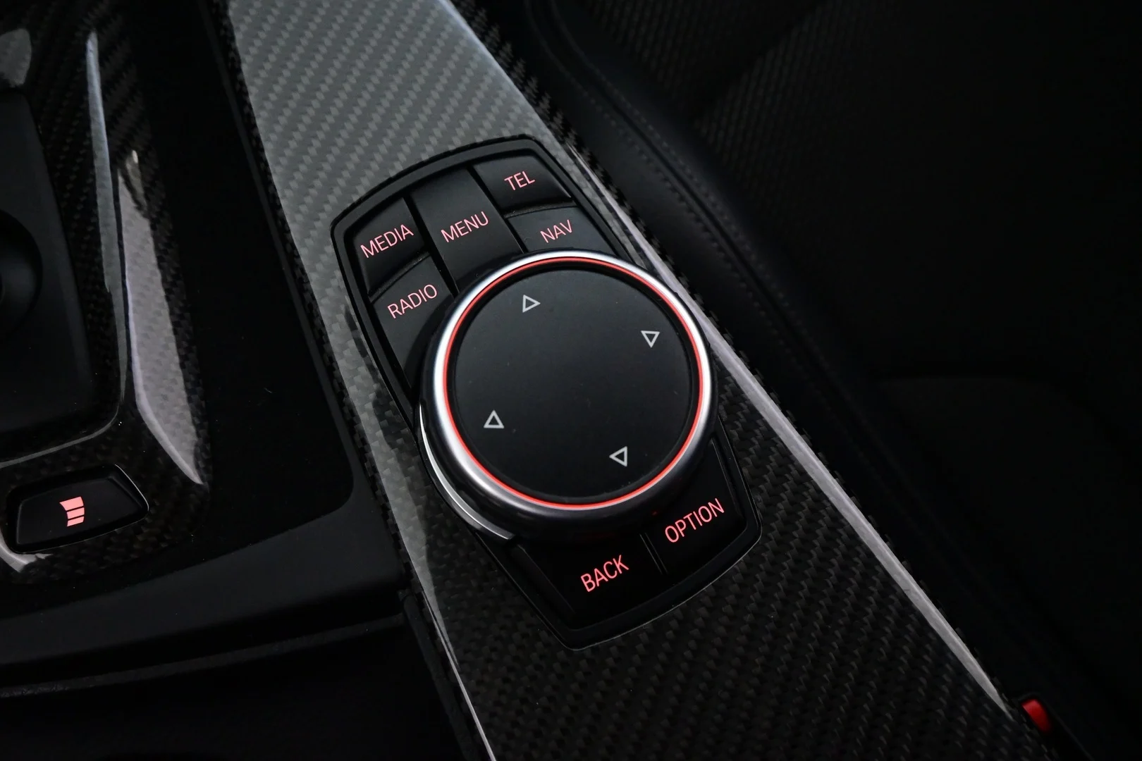 Car Image - akbDnVgzNYHma2C1xNXtI