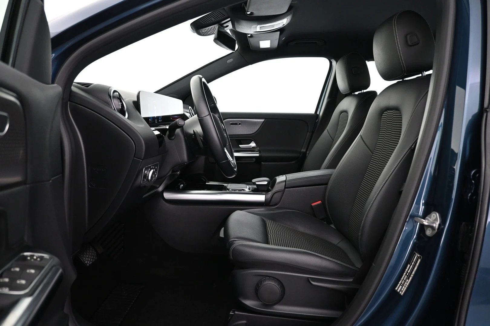 Car Image - 4fkVvDOmbSPS4yxpsF1776