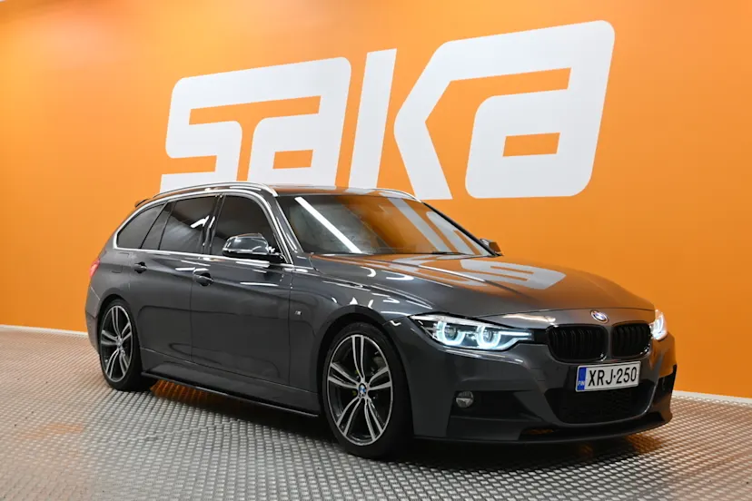 BMW 320