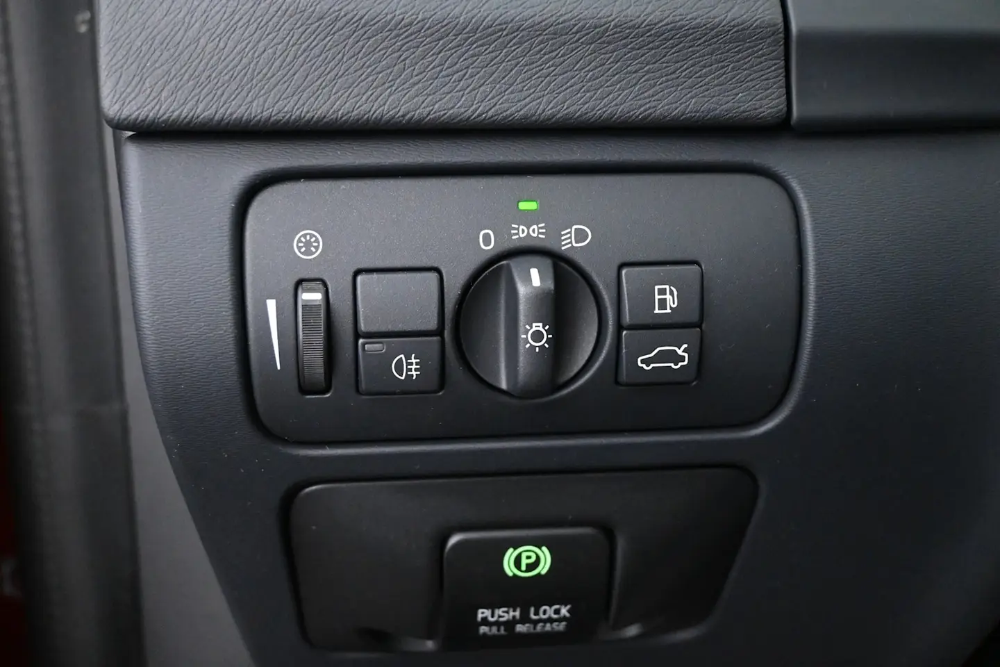 Car Image - 7yvrxPmwNoY99RvRLQB6iu