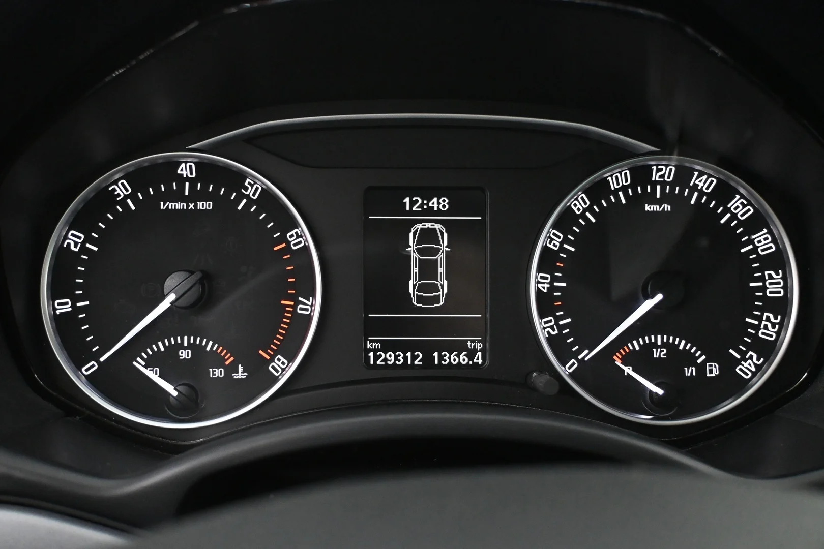 Car Image - CTTs2JGezLxxPtnI5HrjH