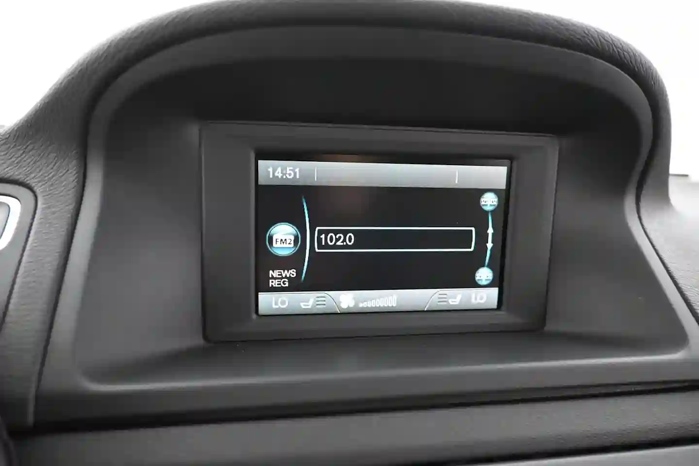 Car Image - 4V5BQhhqlZq6hvGB2rKl1I