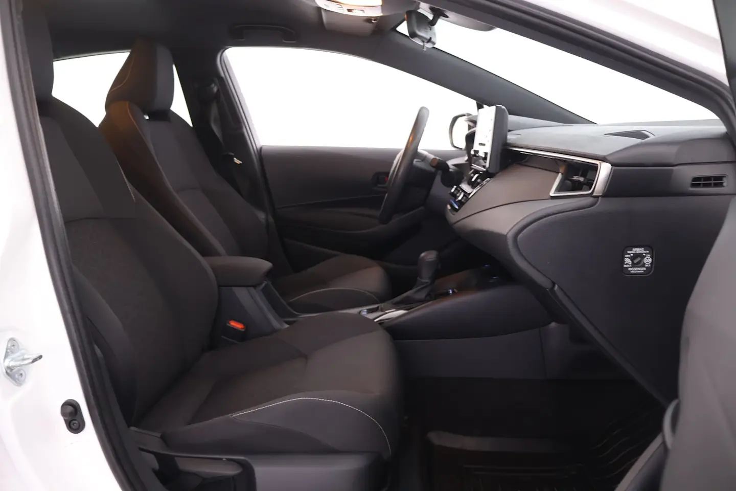Car Image - 6VqthsnHtHyeQfHxWpdctt
