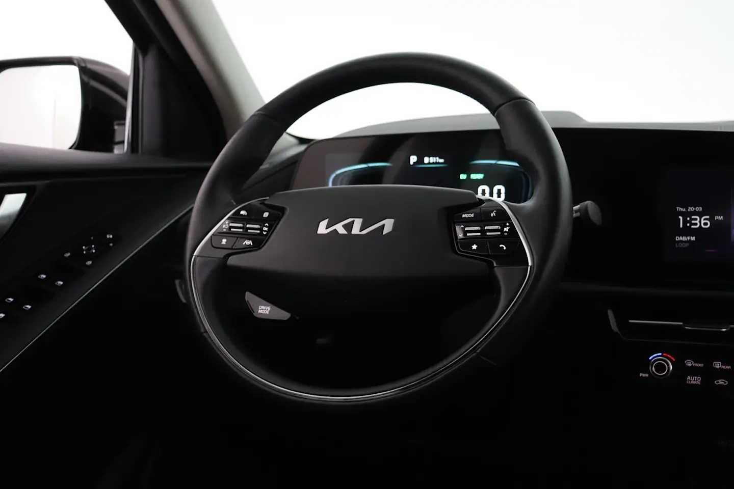 Car Image - 1scY3K837s6tWXU4jsqTk5