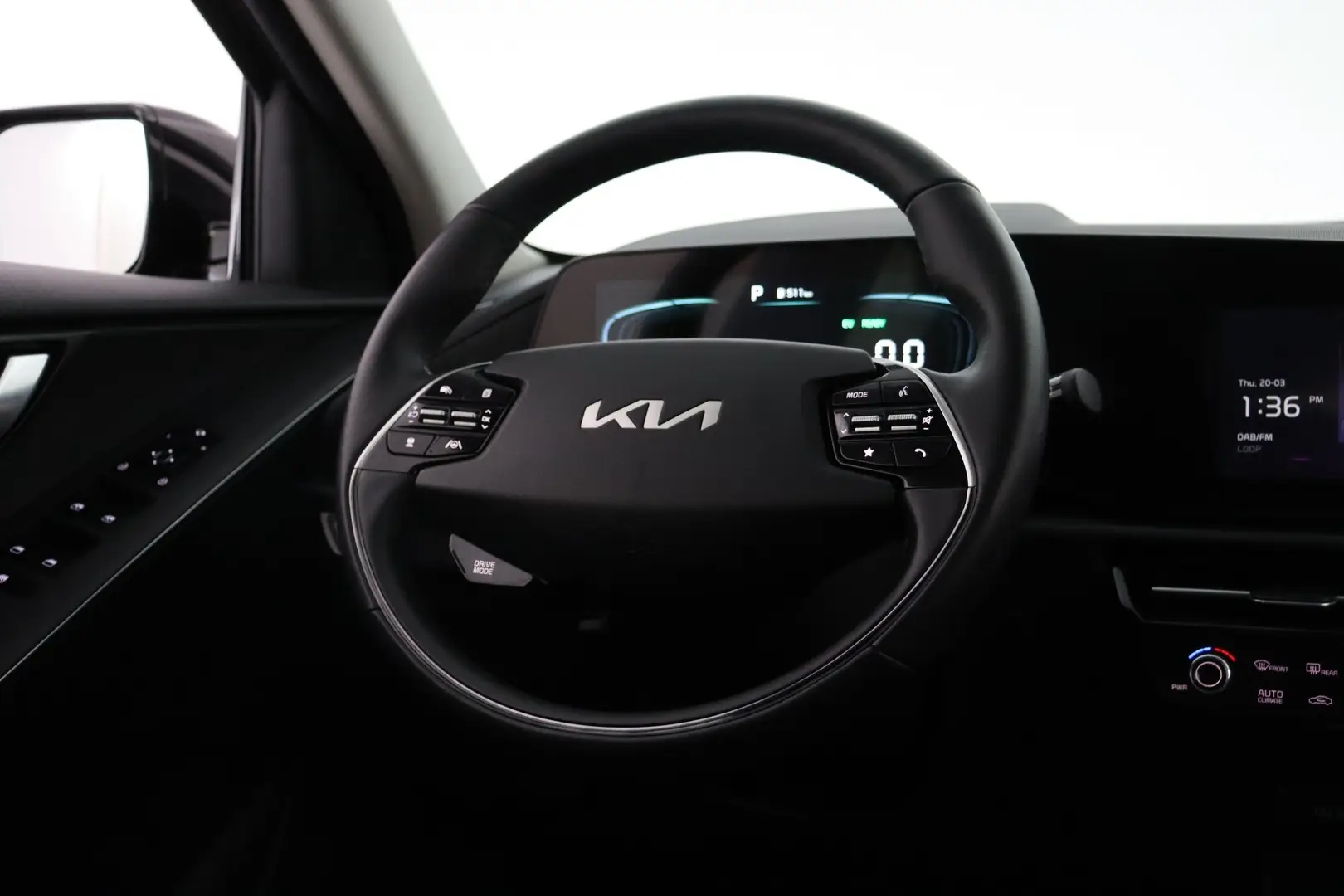 Car Image - 1scY3K837s6tWXU4jsqTk5