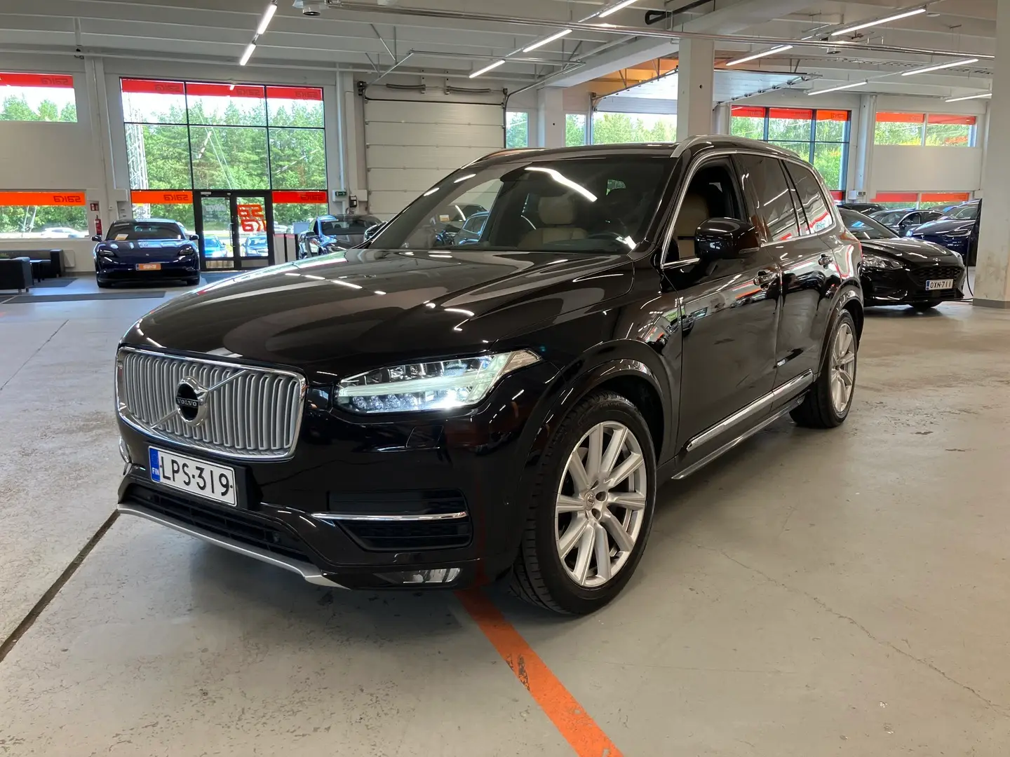 Car Image - 9MsxFOClKND7fC5XCvvp8