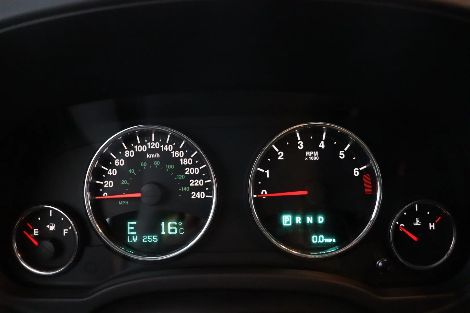 Car Image - 34R1sUvPAlIY73QcrsbPA8