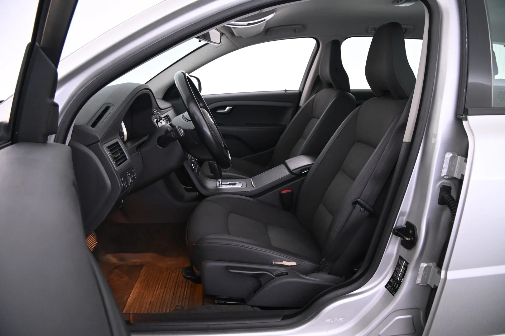 Car Image - 6Yf90YcSeWKfc2eNkdGXGz