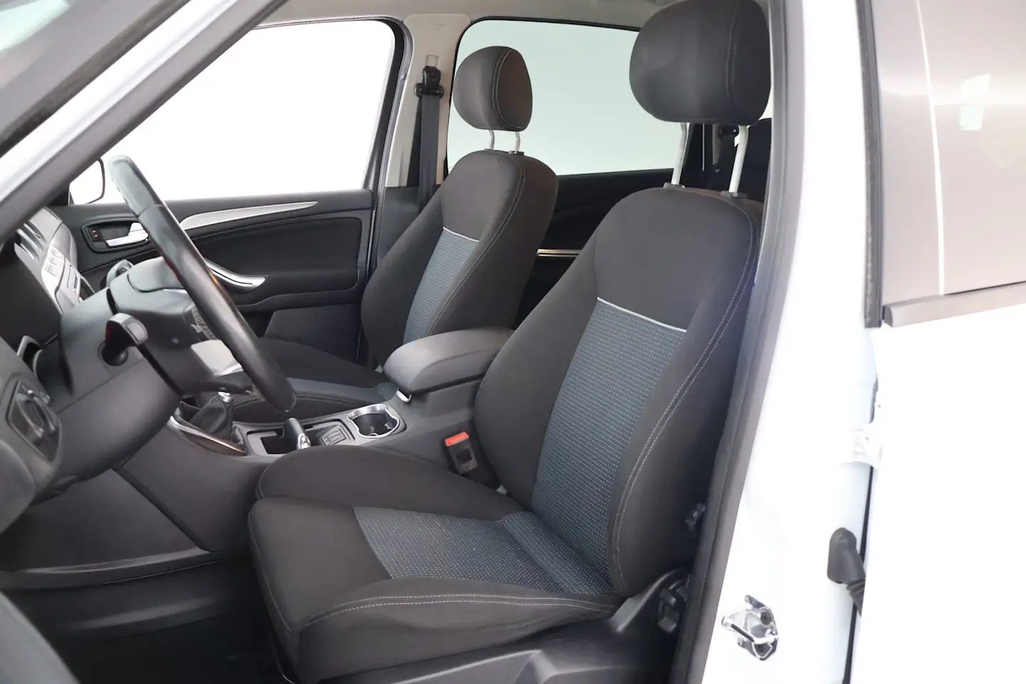 Car Image - 4zFpzxVcBSH3aJq03JCcWE