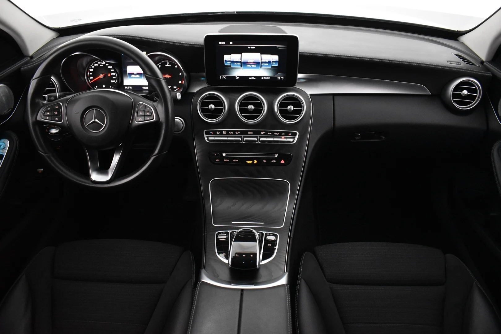 Car Image - 5AXSogSOyQuHpqG9u1HKXV
