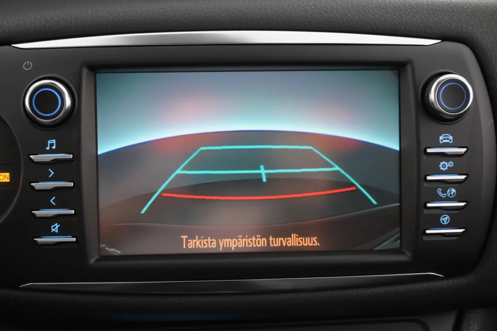 Car Image - 6MUoo0UofYC7e4LaxioKNa