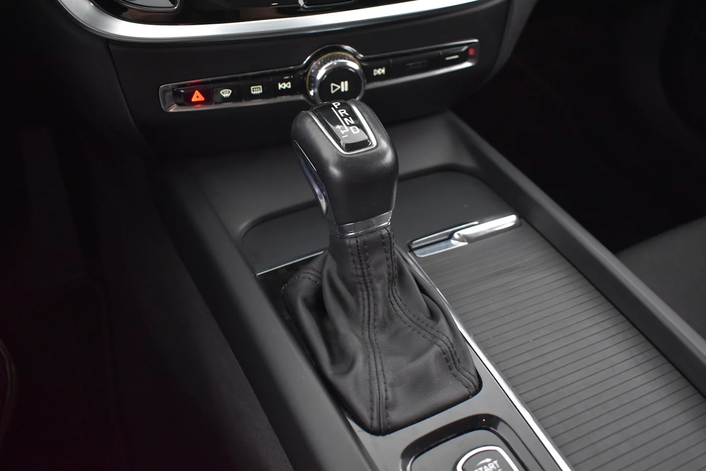 Car Image - 7ytM2rzBNuD17Ap5kUznHC