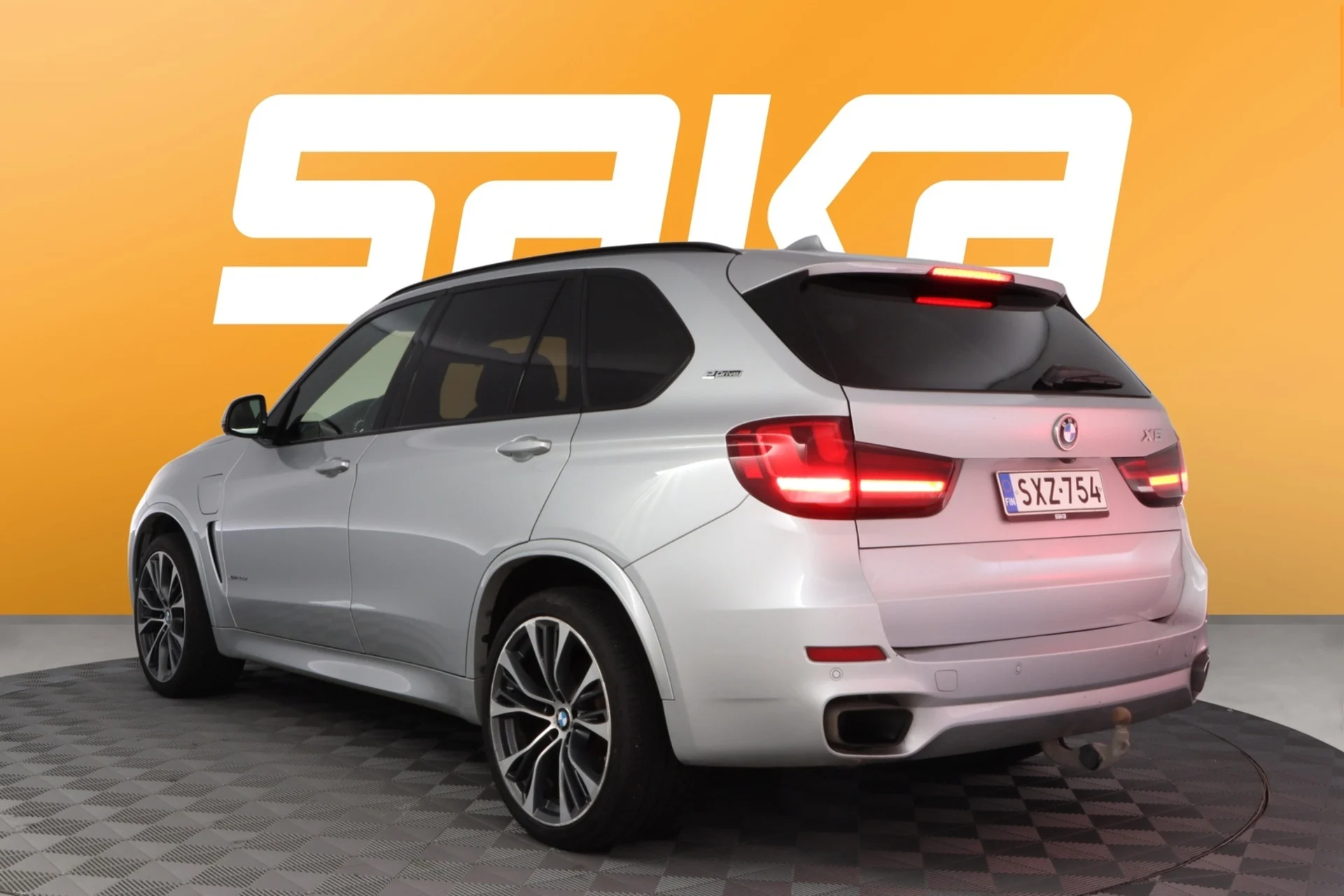 Car Image - 6wcpxFq53jpBBhPioFoNjf