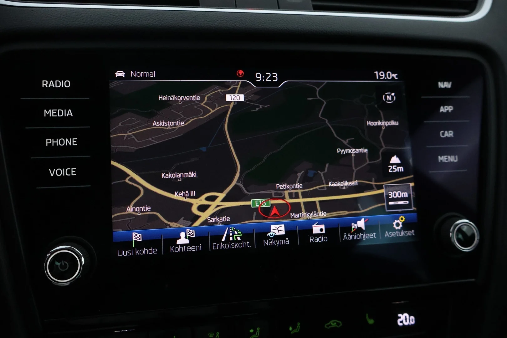 Car Image - 2TI5LPEGPD2NeeGqR4LXom