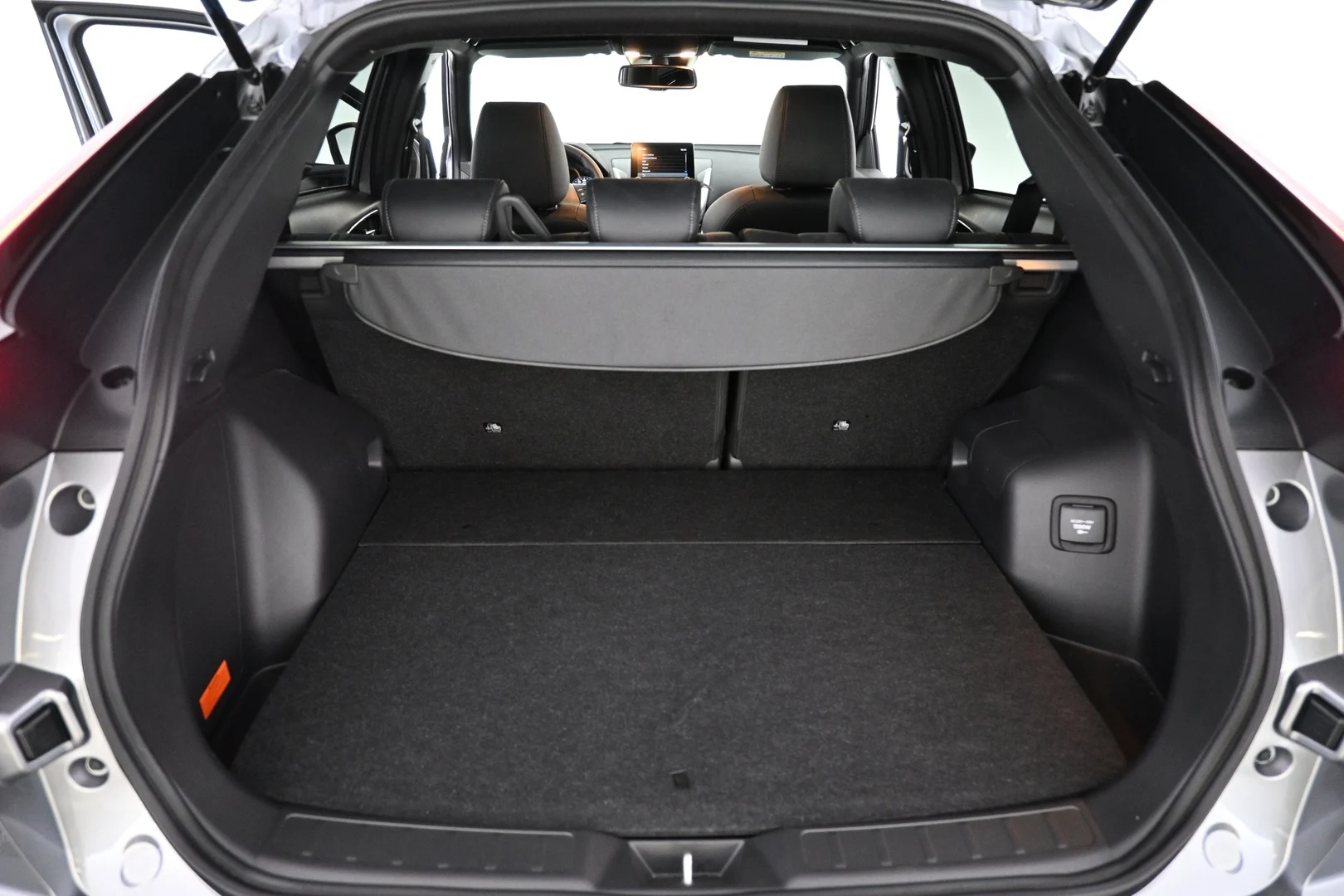 Car Image - 2S8axJ6NeiRVpt6Ahl77fI