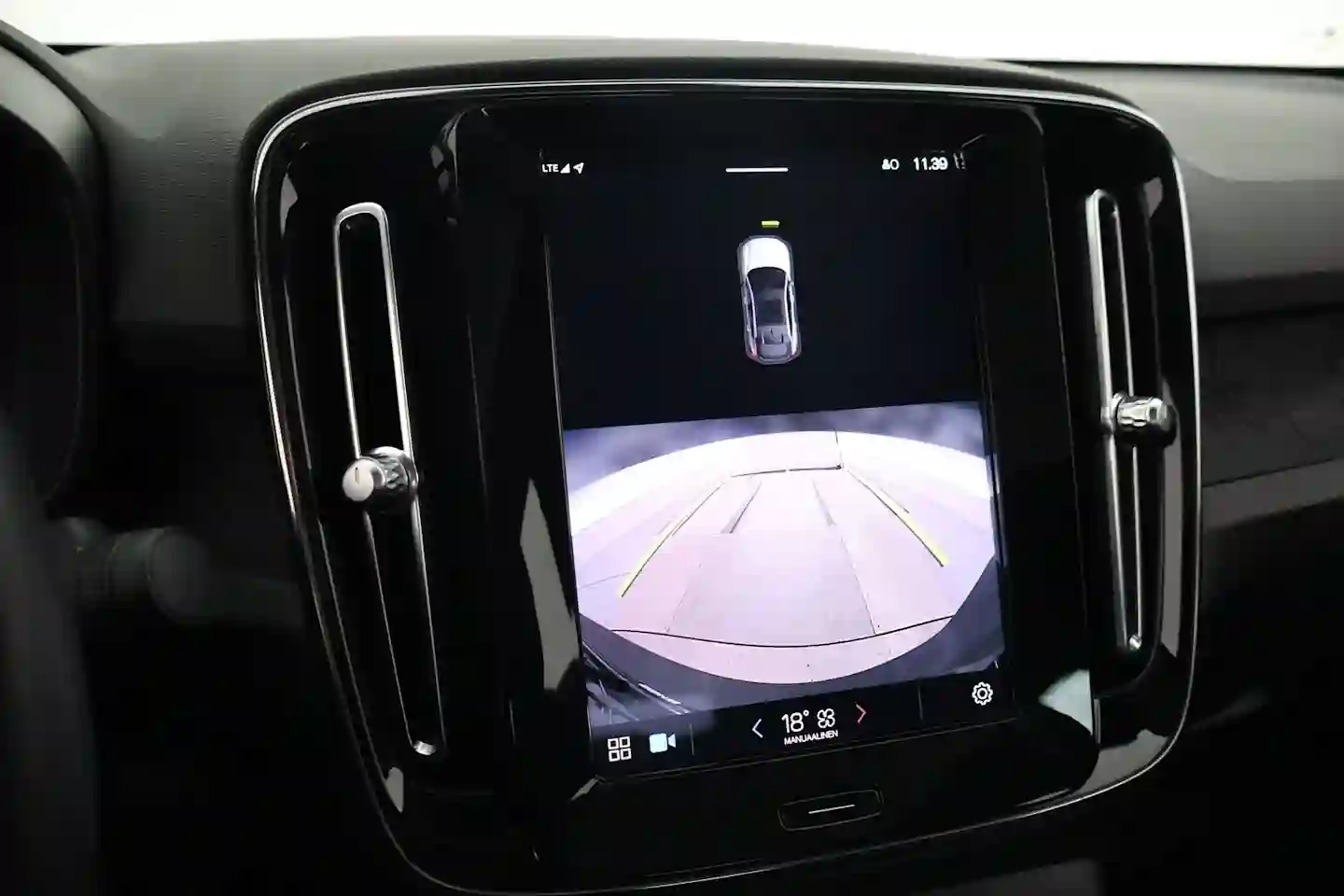 Car Image - 2WEjcSK5gfQeq9K0NFpatK