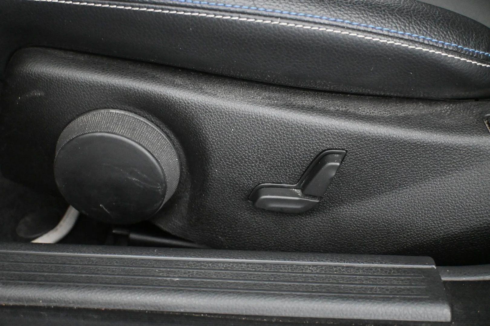 Car Image - 4frnjYyQYE9E6rubRamzBO