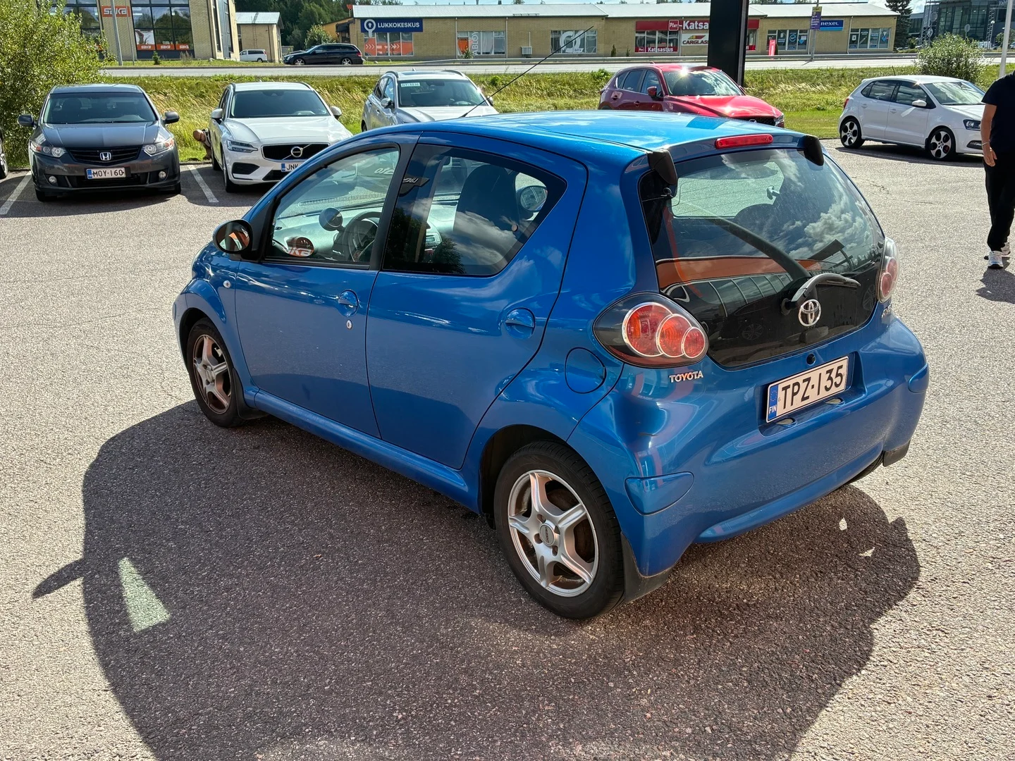 Car Image - 3jTeMxk5TKnTcCvzwsUFOi