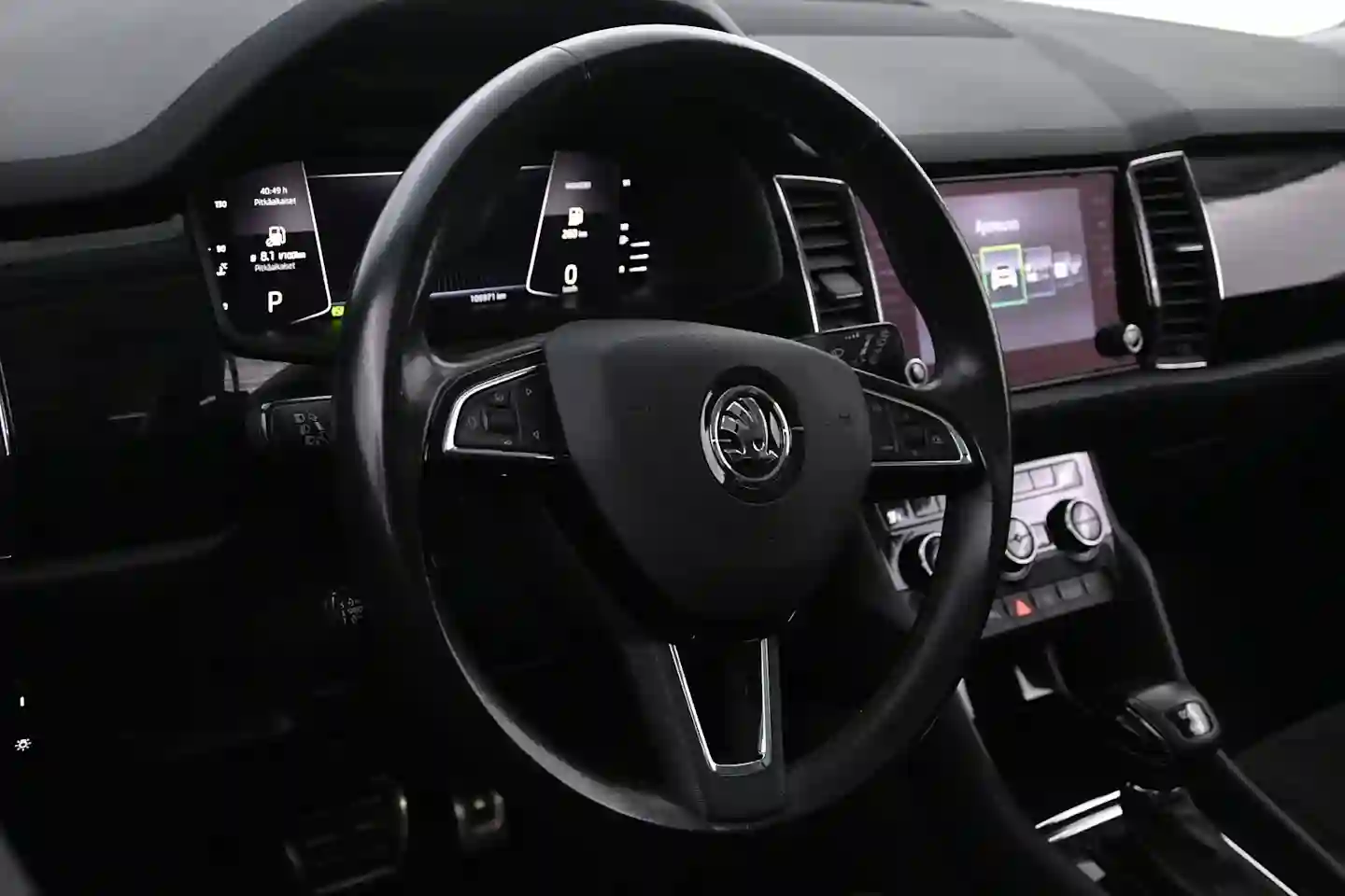 Car Image - 1Y4iDyslS0i4sURLlJblEF