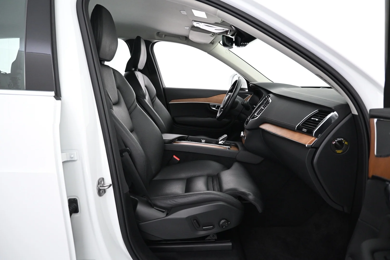 Car Image - 5qyLj4gXbXmKGYMWqBGLkk