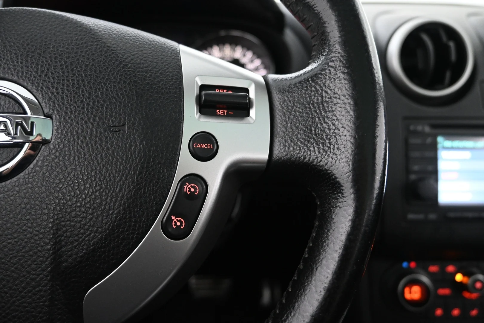 Car Image - 394540sqzDZ7n6jpM6PrEA