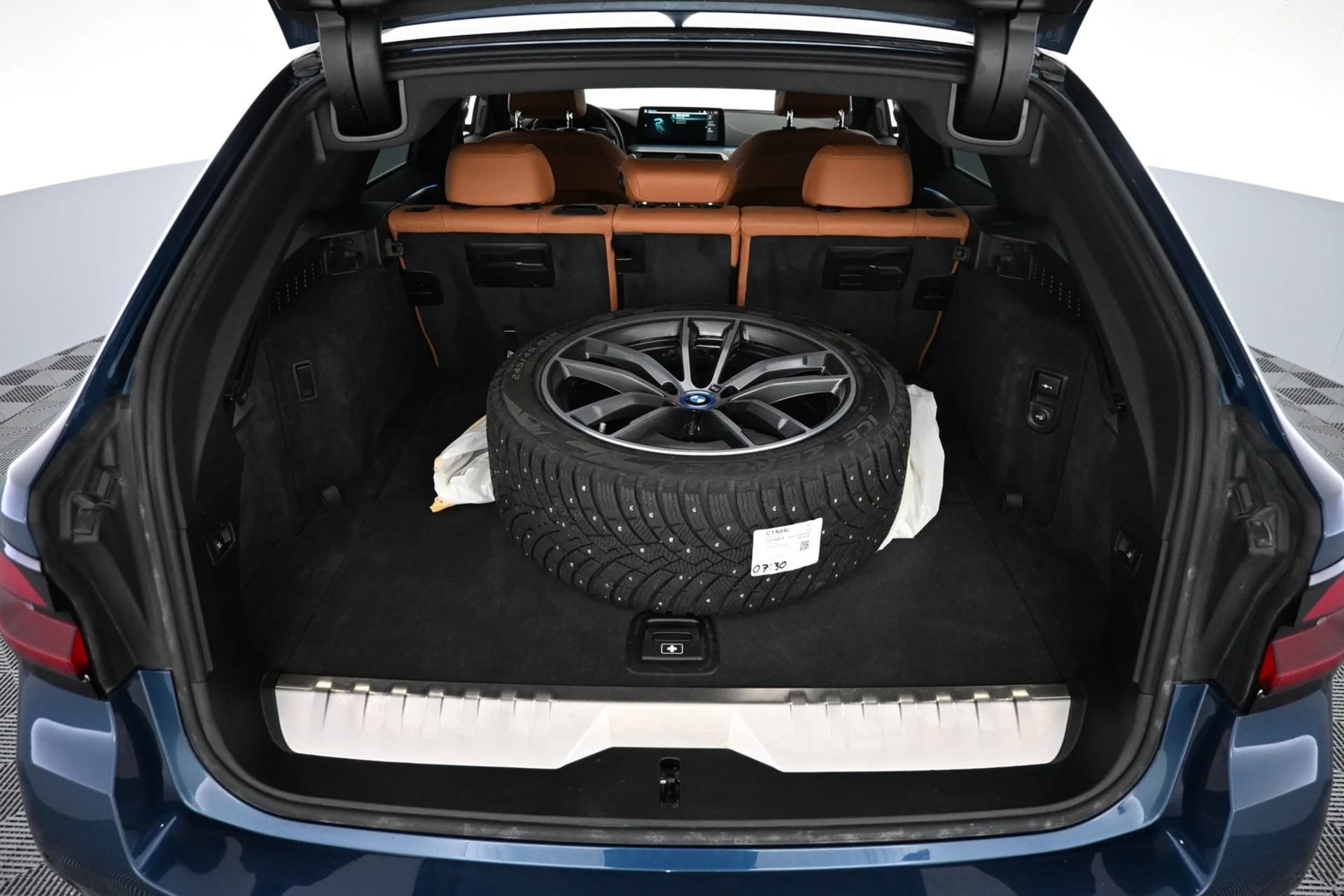 Car Image - 4svbnr6kNvWleVNJlP1y7p
