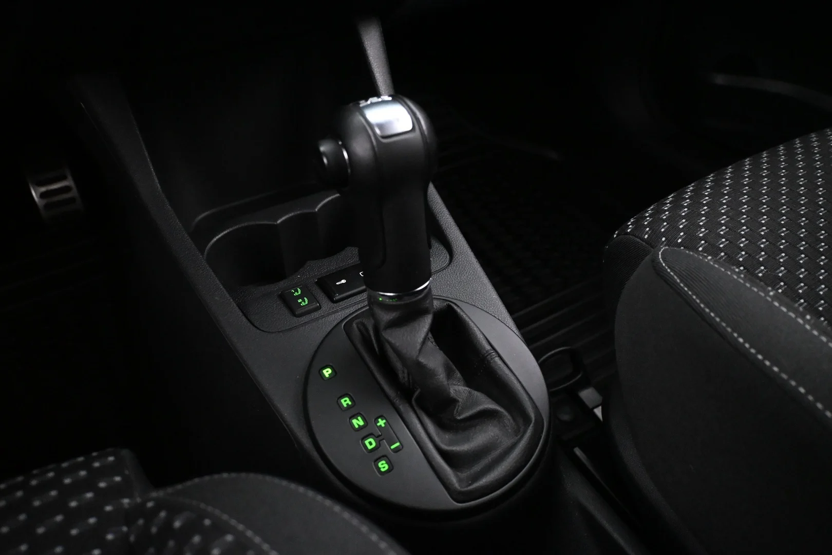 Car Image - 7nxPPHSUyoxNKuDT7phvSk