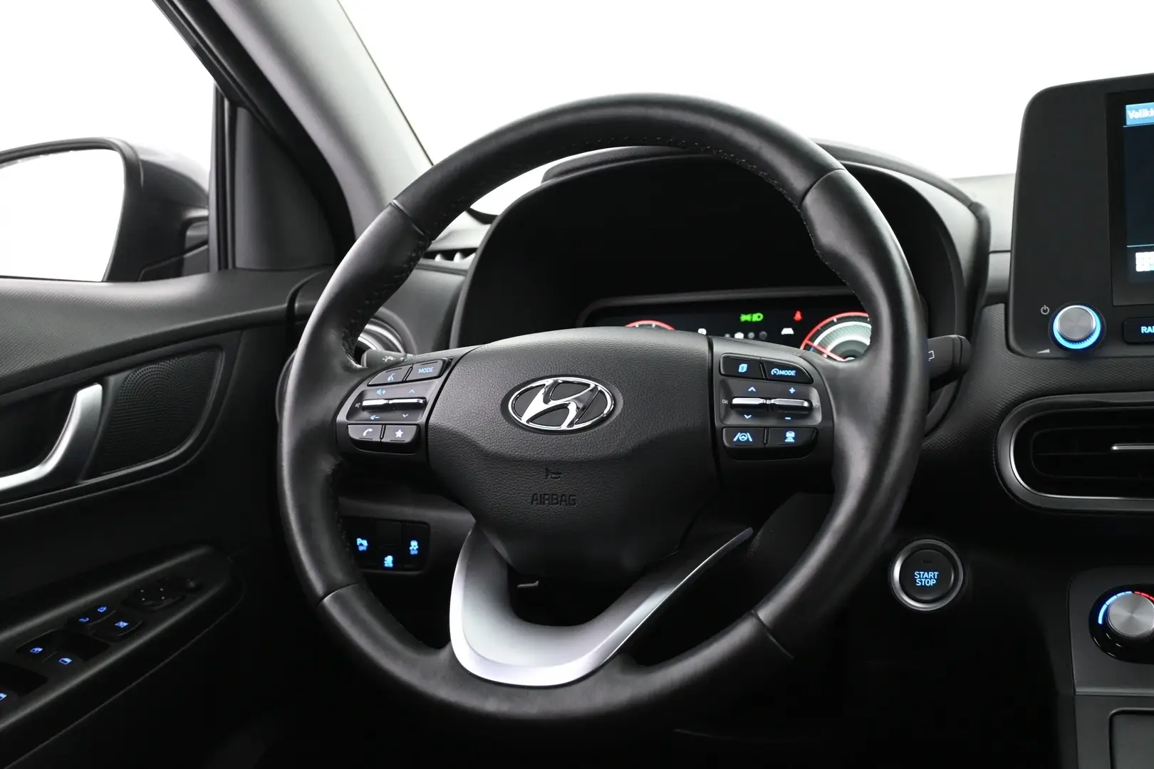 Car Image - 3l7Rfcf2FyI8G5WPpKClJg