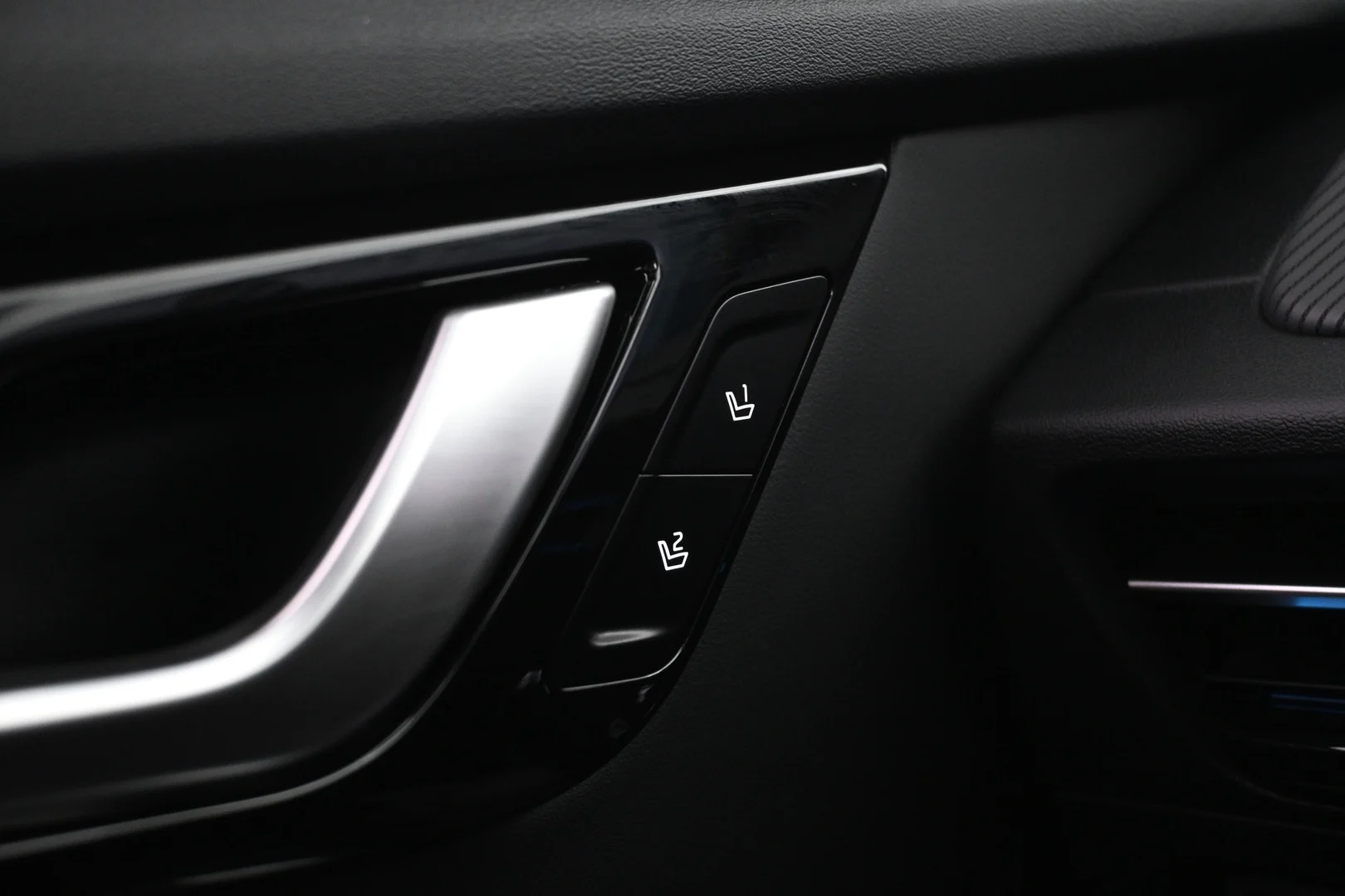 Car Image - 7JxozDjl2VUIWgk1zMPZHp