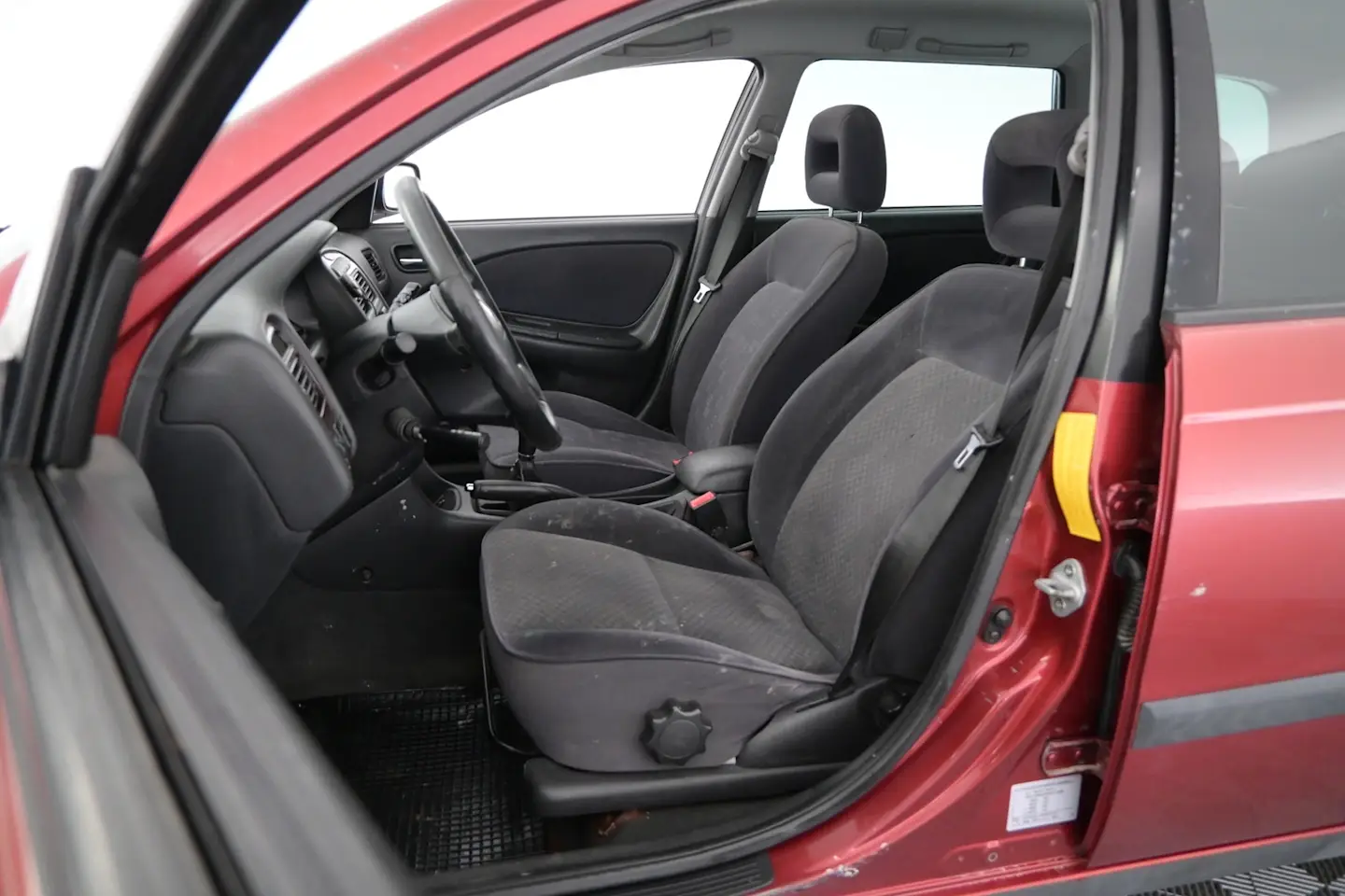 Car Image - 1NYKPqbTzVKt8amS6A3qSd