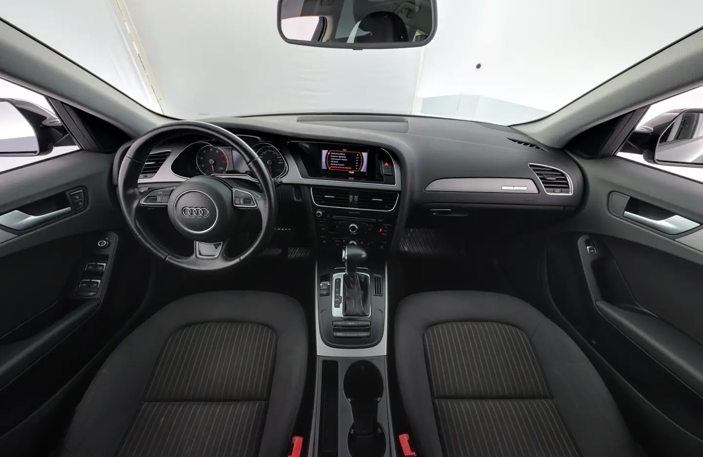 Car Image - 1L66KOP3y31RUiTT5dLeIj