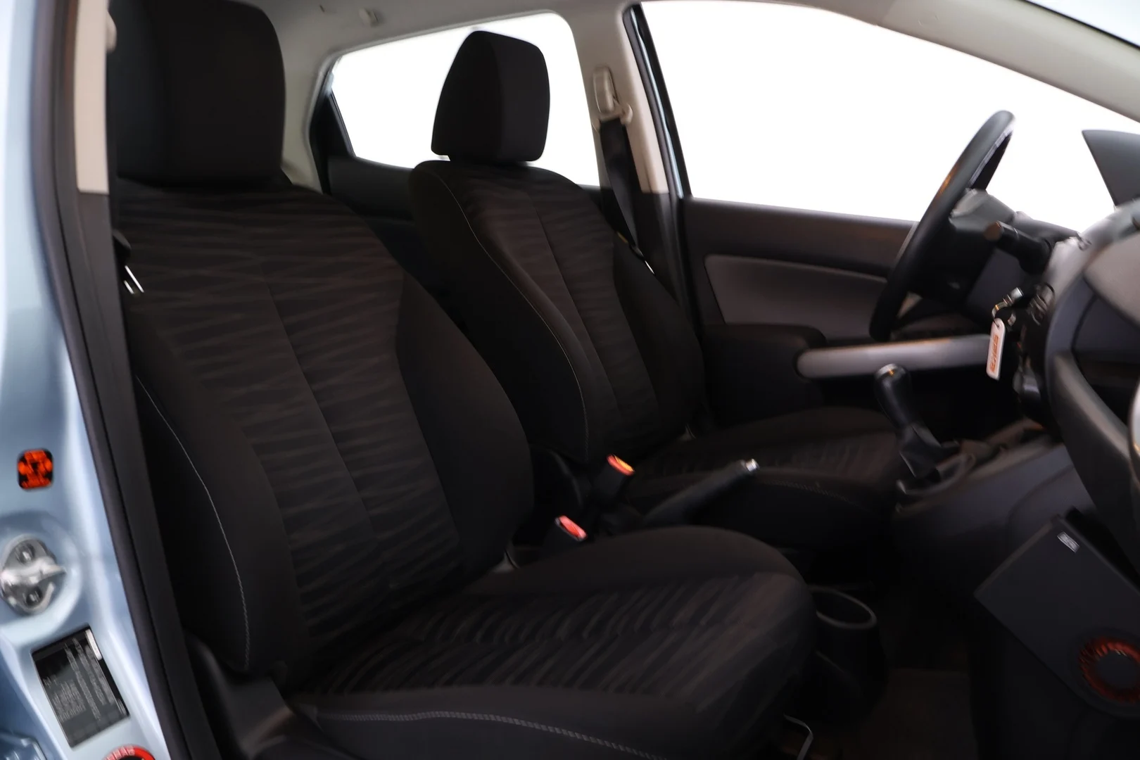 Car Image - 7EVpKj1yZwUN1eYrNr4uKQ