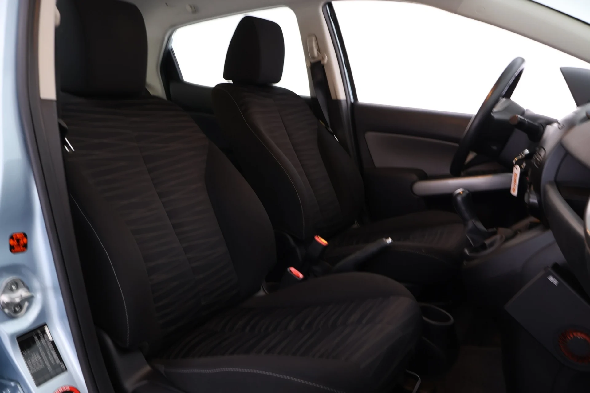 Car Image - 7EVpKj1yZwUN1eYrNr4uKQ