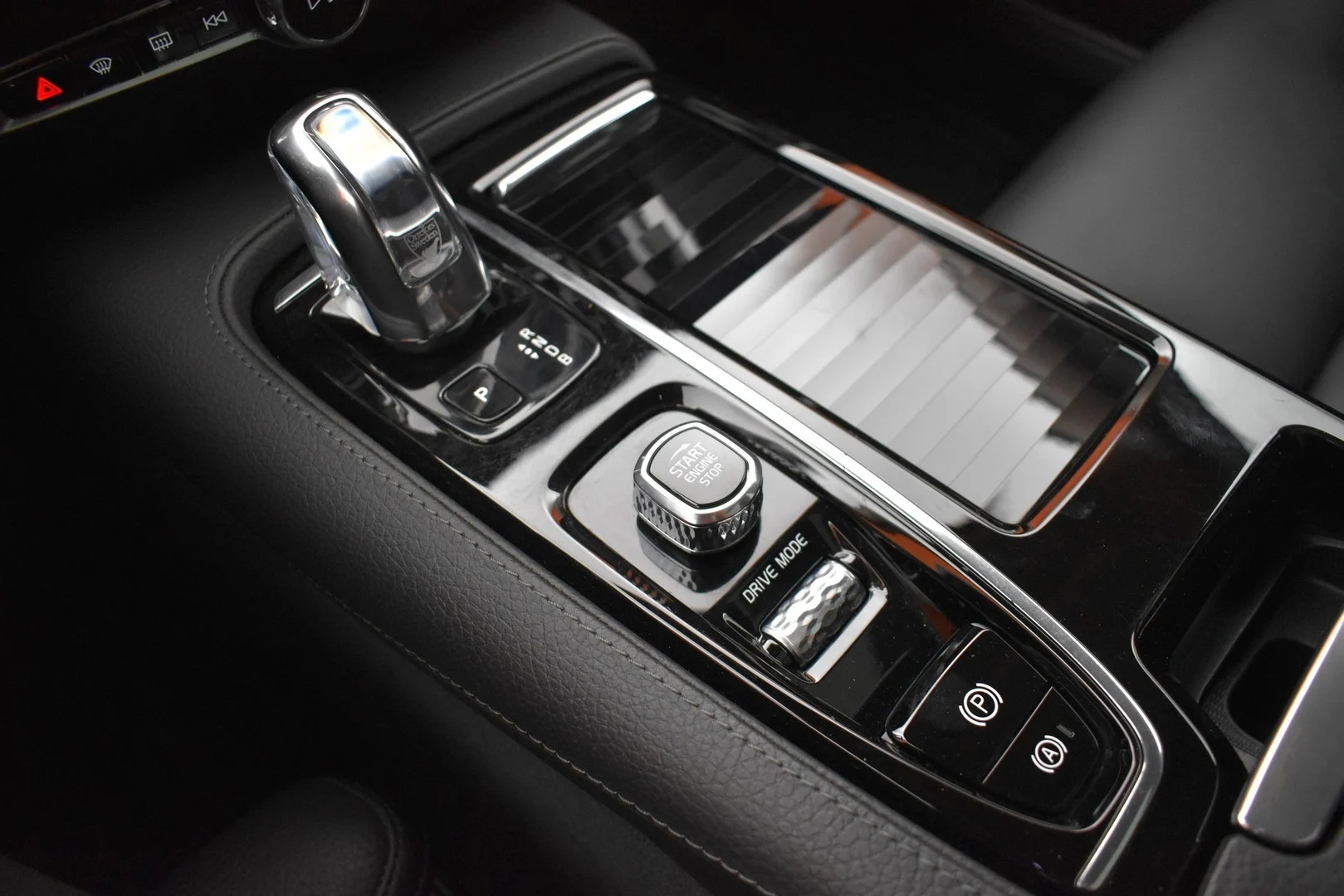 Car Image - 5Sh7Kk7bySMqZpgRxiyyYF