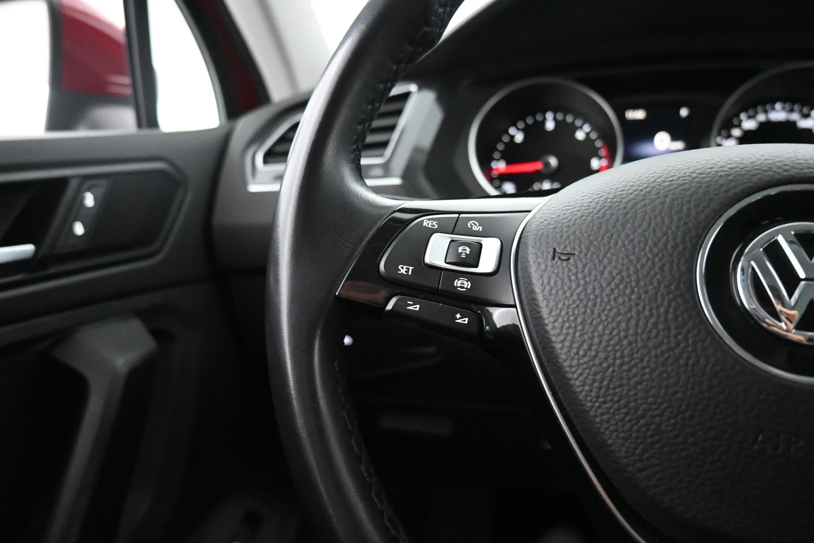 Car Image - 4CIMHLIKtVAs2B7JkNzL0f