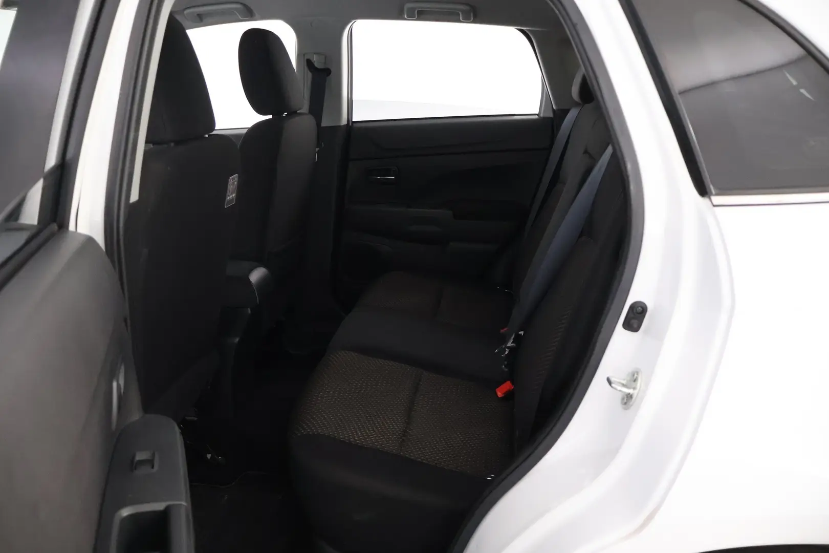 Car Image - 7IgLRWKhIoAHe75xqXLhVr