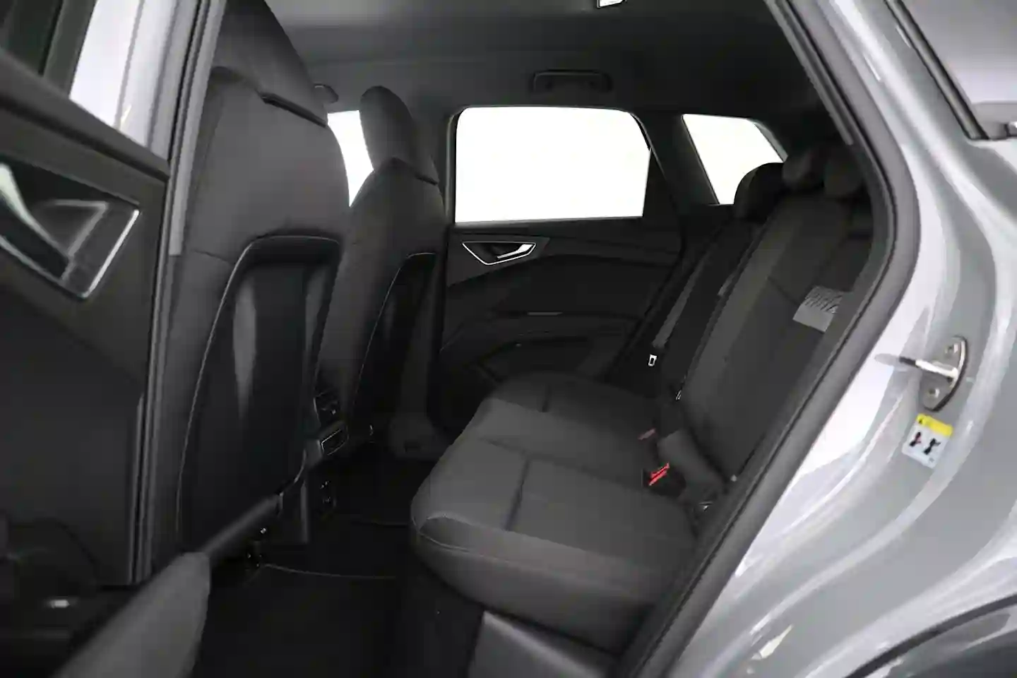 Car Image - 1Qrbkzq1nEWvksNtCFD05t